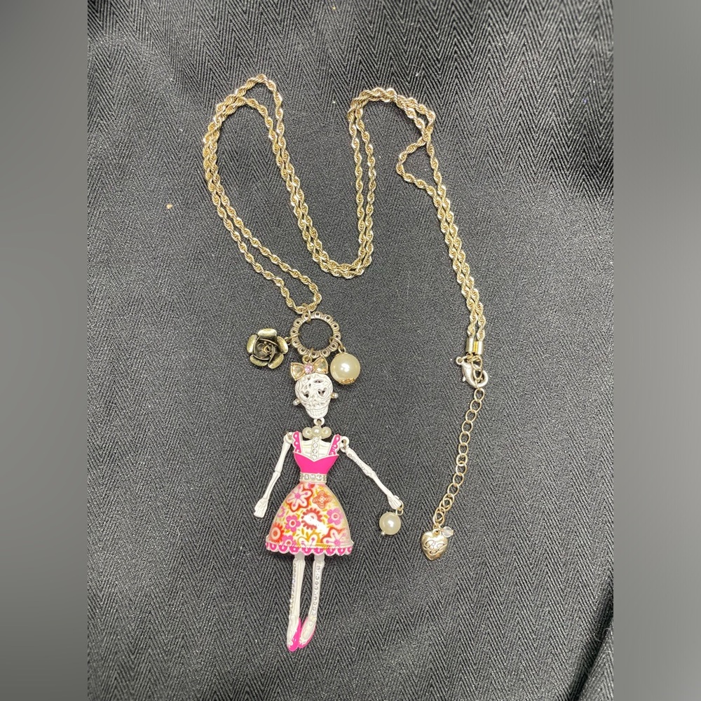 Betsey Johnson skill candy white lace skeleton necklace.